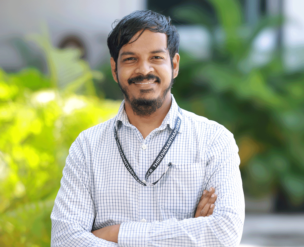 images/faculty-dir-large/2022/facuty-large2022/sunil2022-1.gif