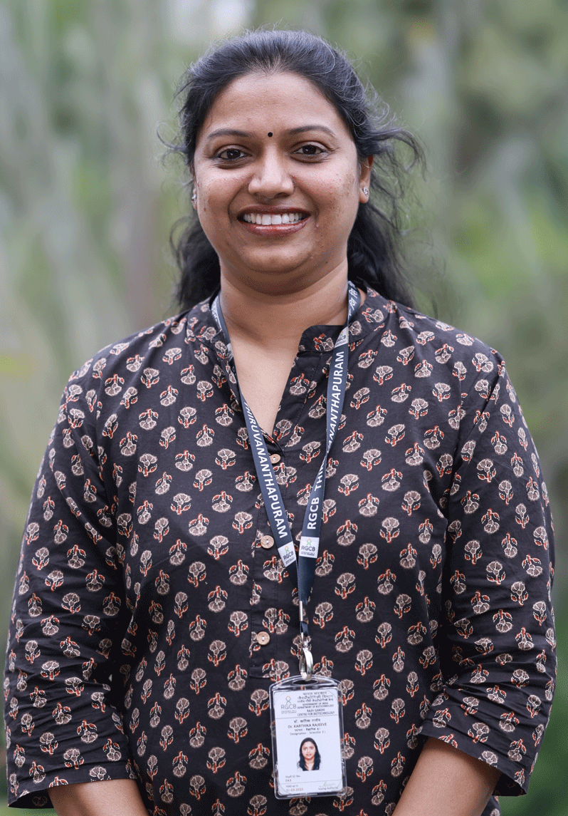 images/faculty-dir-large/2025/karthika.gif